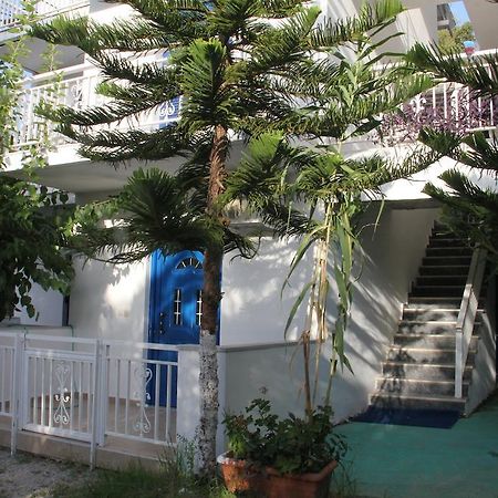 Theodora Studios Yénion المظهر الخارجي الصورة