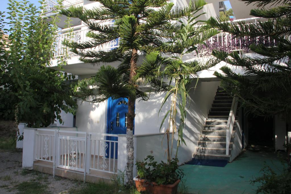 Theodora Studios Yénion المظهر الخارجي الصورة
